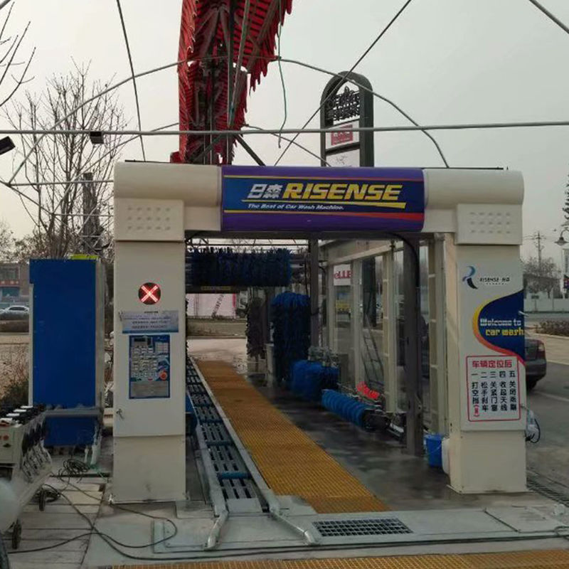 17580*3800*3440mm Tunnel di lavaggio automatico con 14 spazzole e asciugatrice d'aria