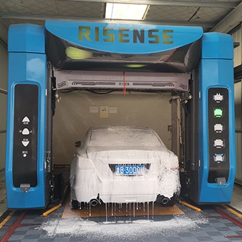 Lavaggio auto senza contatto in Malesia Risense 360 Full Automatic No Brush No Contact Machine